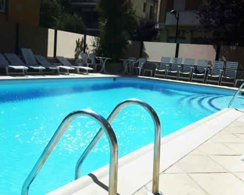 Hotel Ducale Cattolica Buitenkant foto