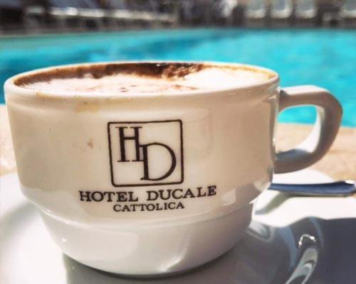 Hotel Ducale Cattolica Buitenkant foto